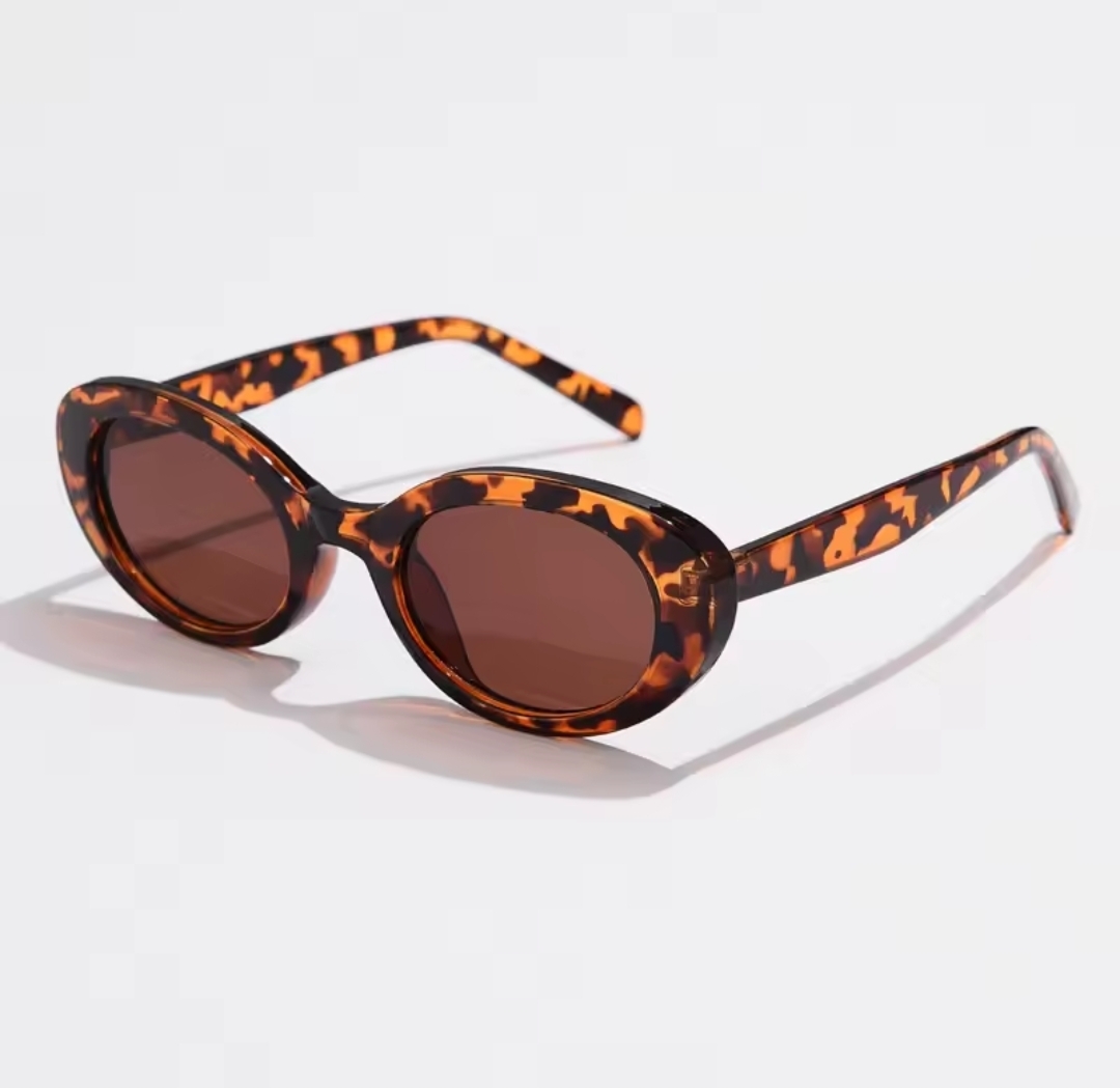 Tortoise oval orange